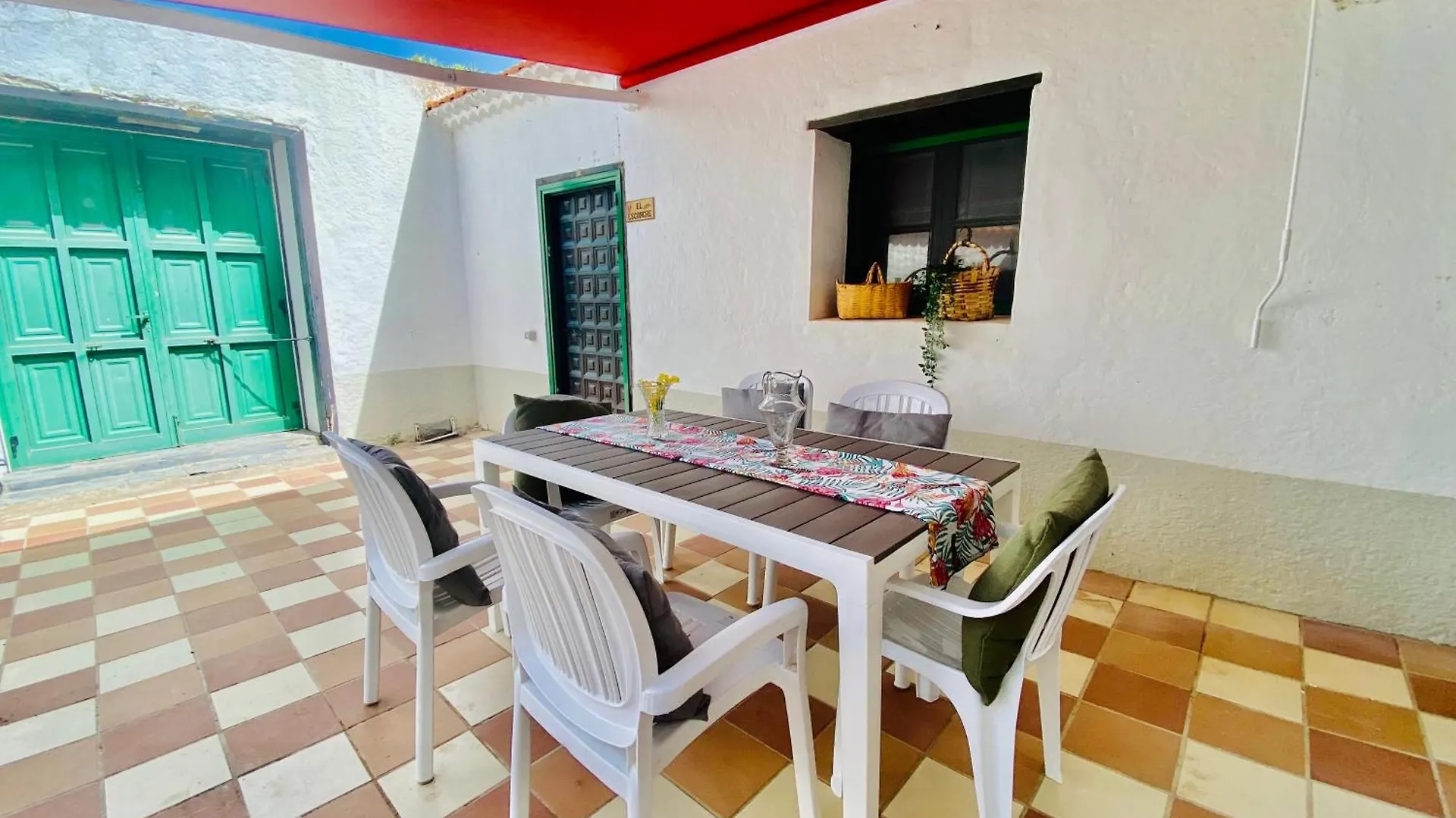 New Typical Canary Home Casa Ma, ארונה